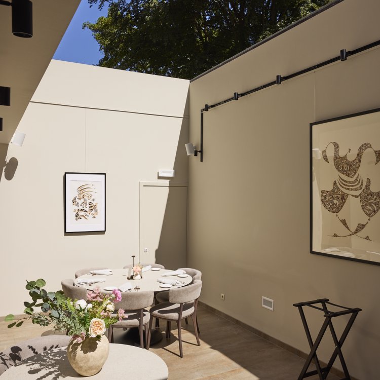 Grid gallery image